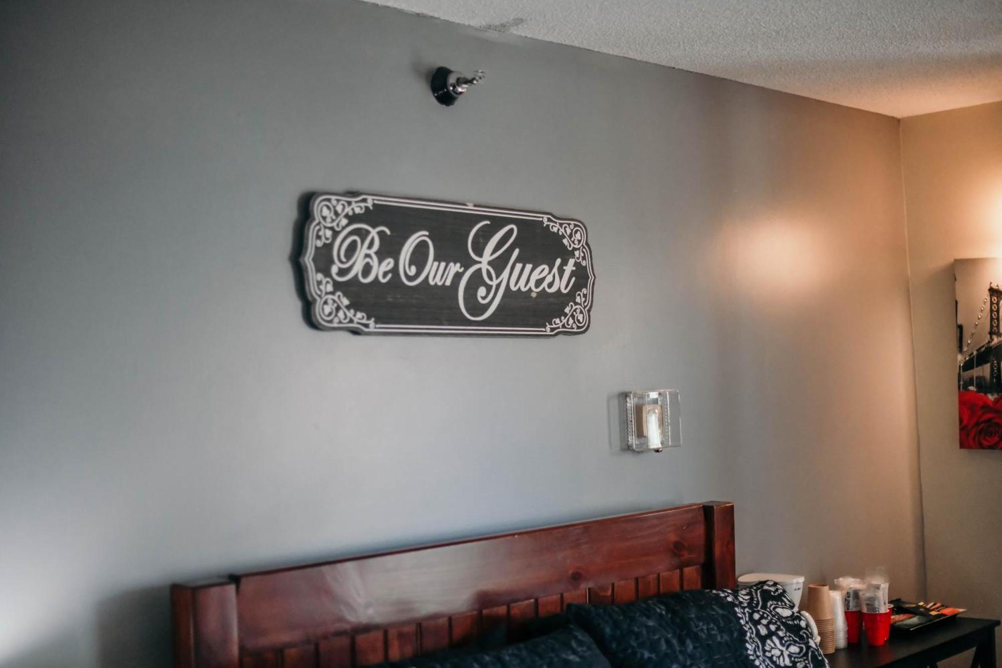 Briarwood Motor Inn リンカーン エクステリア 写真