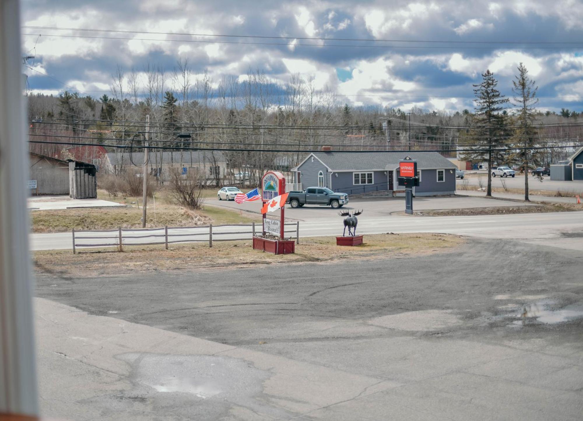 Briarwood Motor Inn リンカーン エクステリア 写真