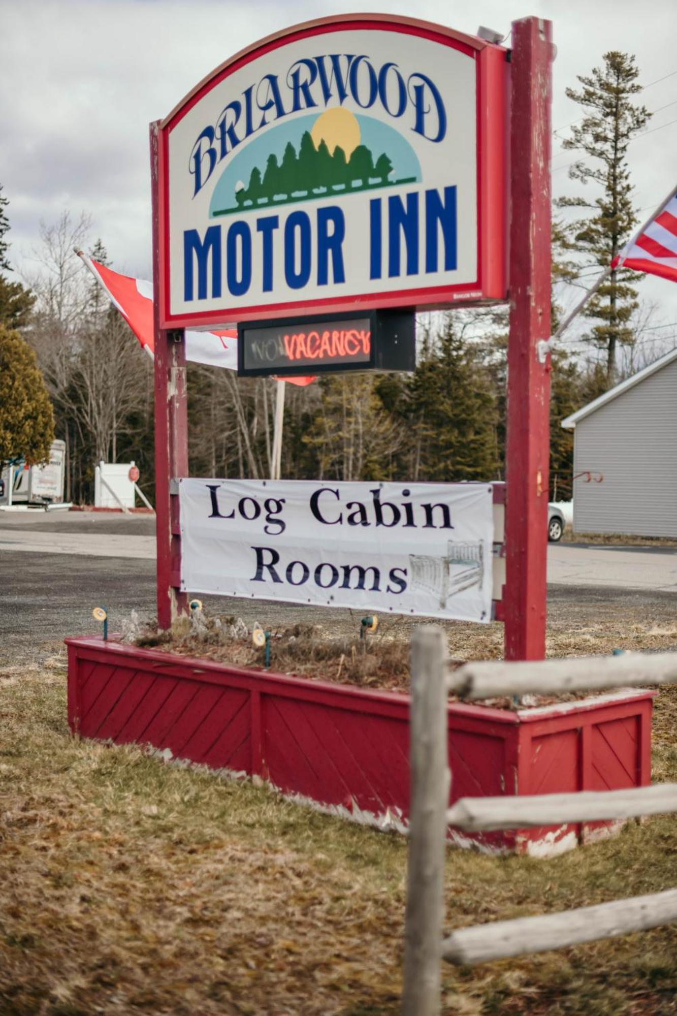 Briarwood Motor Inn リンカーン エクステリア 写真